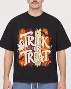 Mockup Boxy Heavyweight Tee Black male close-up 39