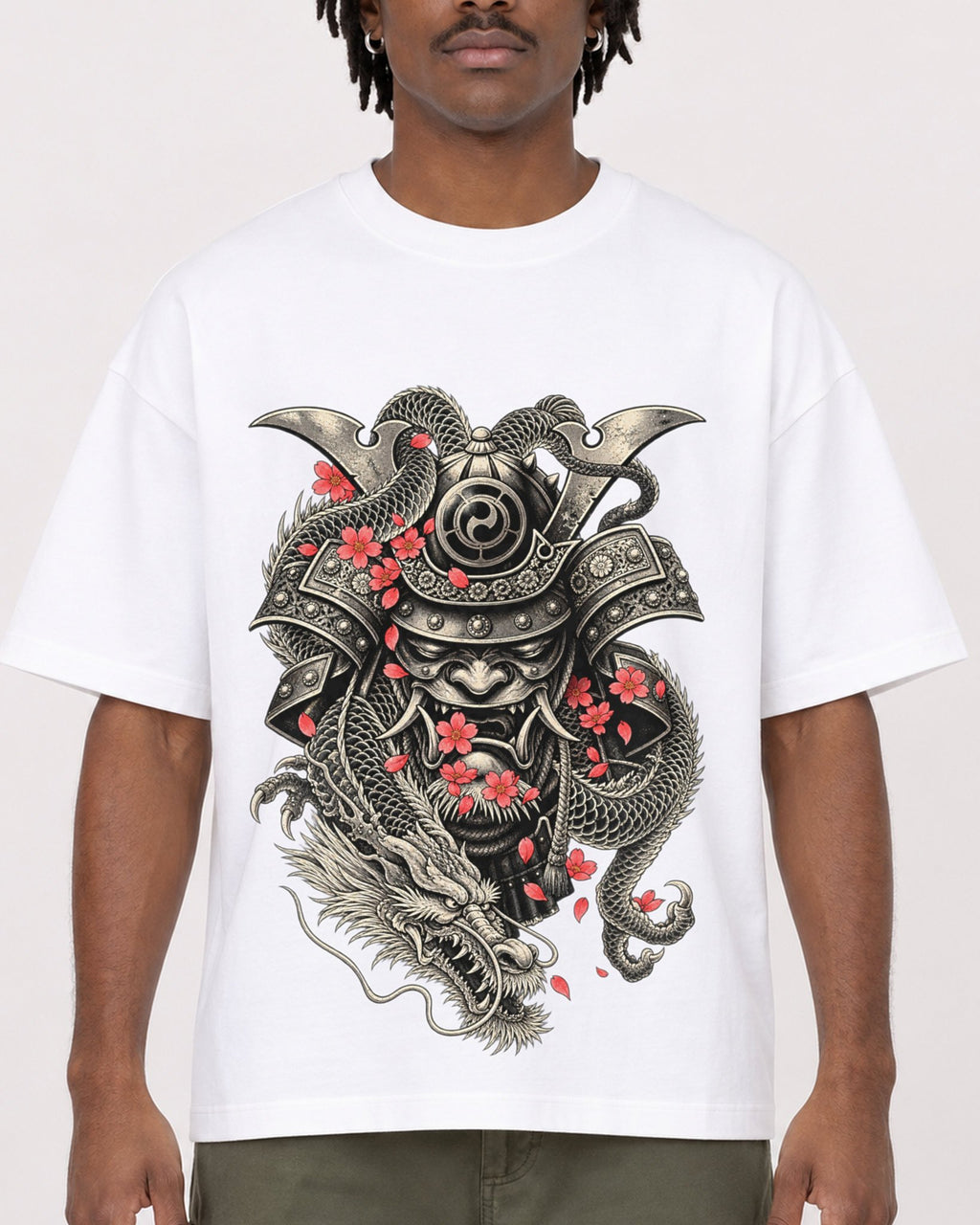 Mockup Boxy Heavyweight Tee White male close-up 04