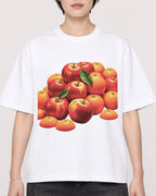 Mockup Boxy Heavyweight Tee White female close-up 23