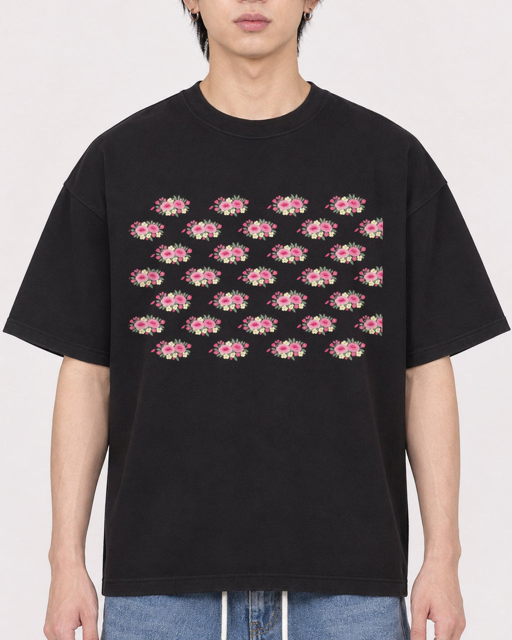 Mockup Boxy Heavyweight Tee Black male close-up 11
