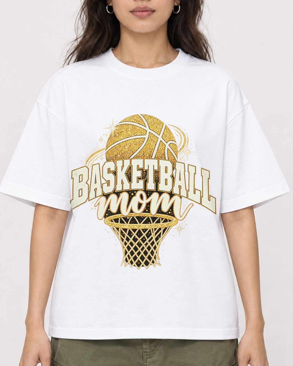Mockup Boxy Heavyweight Tee White female close-up 02