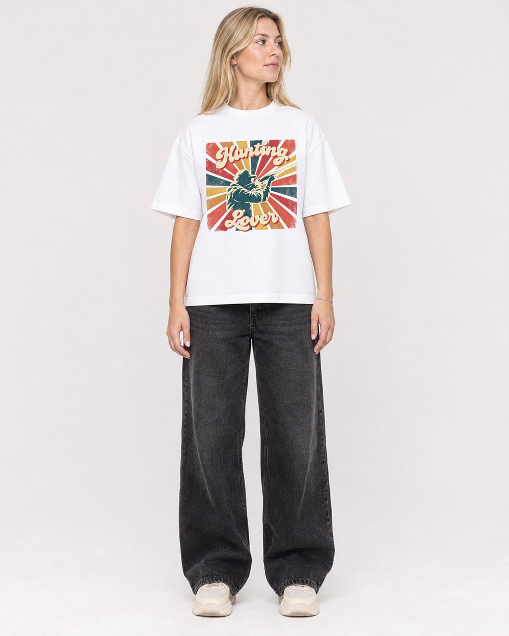 Mockup Boxy Heavyweight Tee White female full-body 08