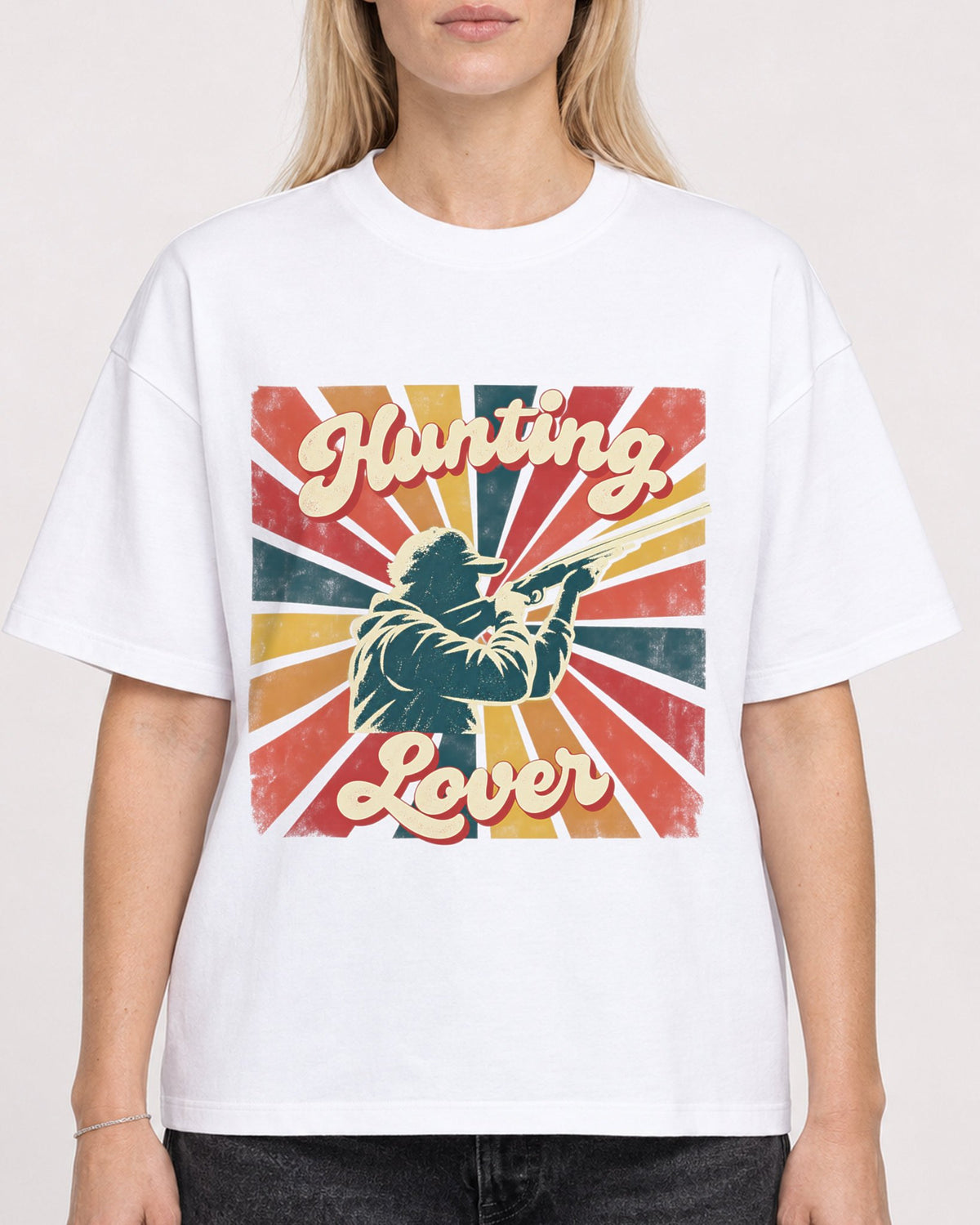 Mockup Boxy Heavyweight Tee White female close-up 08