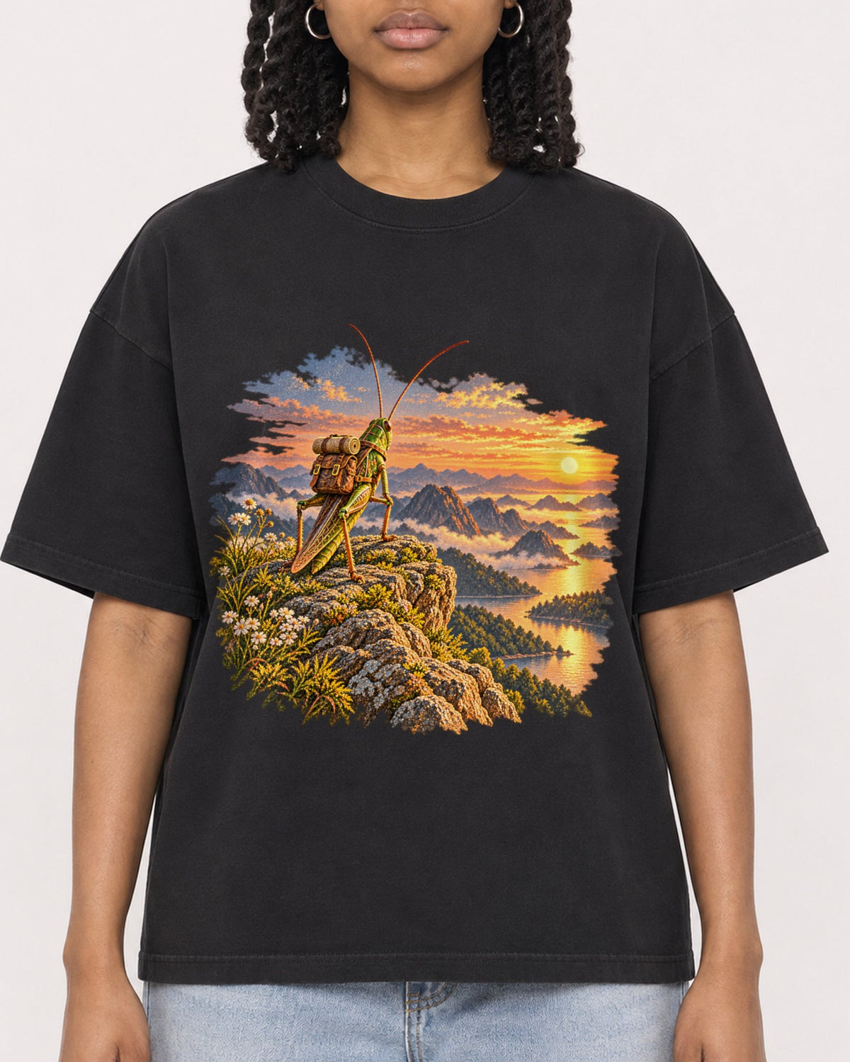 Mockup Boxy Heavyweight Tee Black female close-up 15