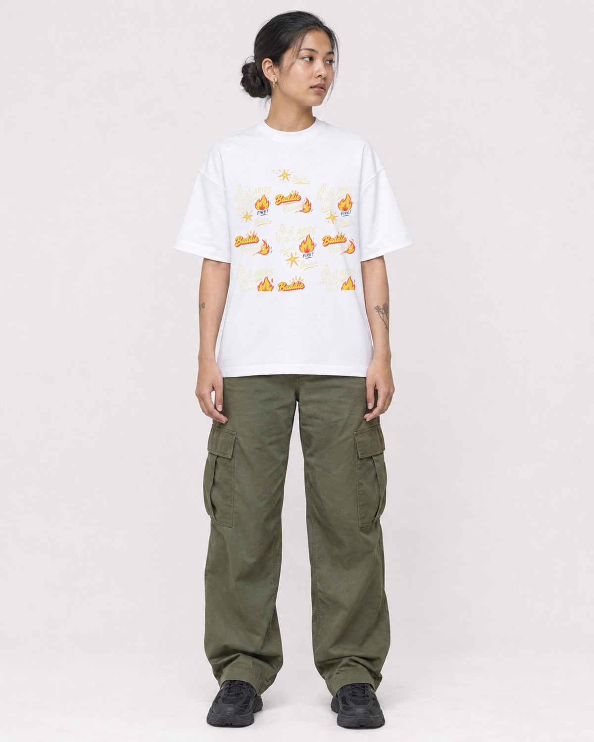 Mockup Boxy Heavyweight Tee White female full-body 12