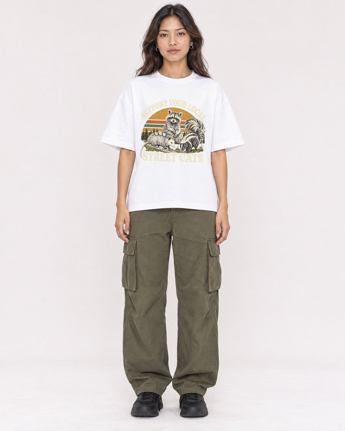 Mockup Boxy Heavyweight Tee White female full-body 02