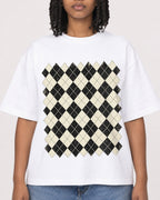 Mockup Boxy Heavyweight Tee White female close-up 15