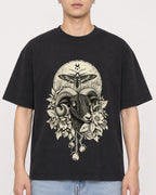 Mockup Boxy Heavyweight Tee Black male close-up 21