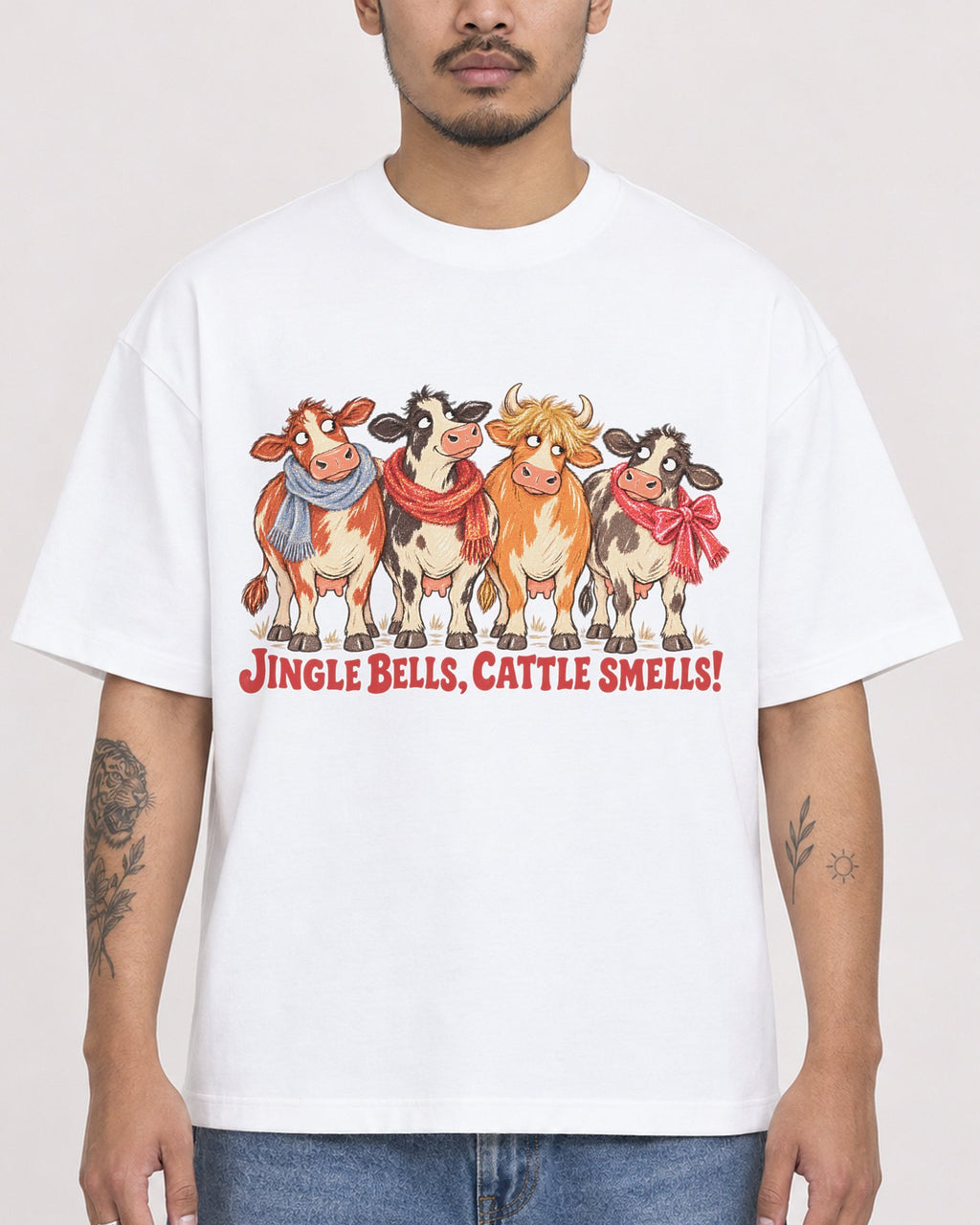 Mockup Boxy Heavyweight Tee White male close-up 12