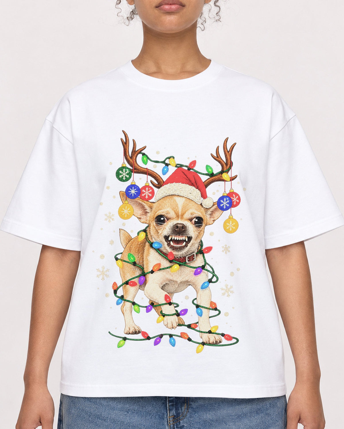 Mockup Boxy Heavyweight Tee White female close-up 20