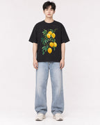 Mockup Boxy Heavyweight Tee Black male full-body 01