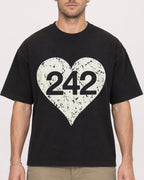 Mockup Boxy Heavyweight Tee Black male close-up 08