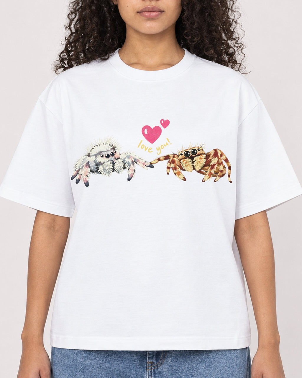 Mockup Boxy Heavyweight Tee White female close-up 10
