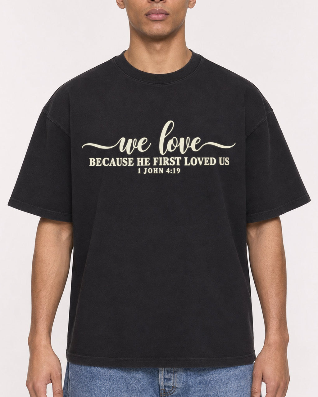 Mockup Boxy Heavyweight Tee Black male close-up 50