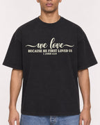 Mockup Boxy Heavyweight Tee Black male close-up 50