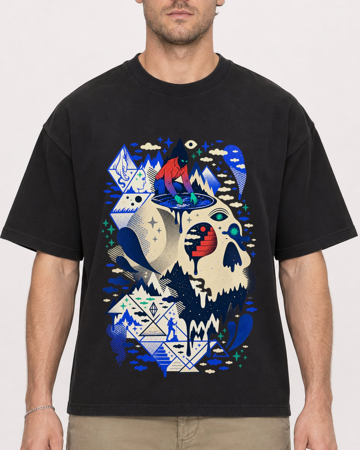 Mockup Boxy Heavyweight Tee Black male close-up 08