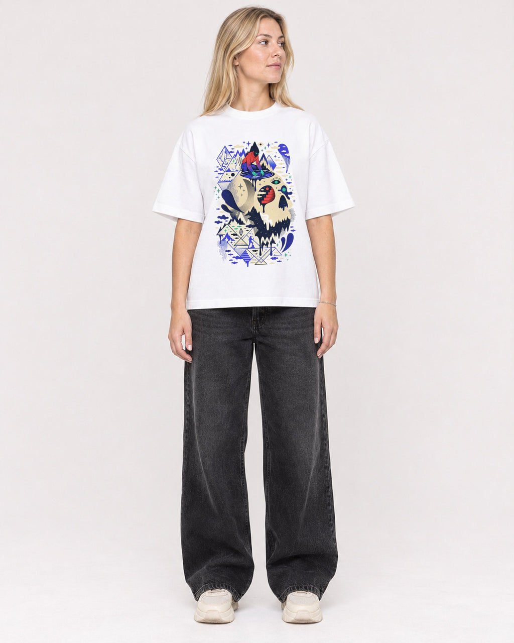 Mockup Boxy Heavyweight Tee White female full-body 08