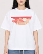 Mockup Boxy Heavyweight Tee White female close-up 01