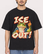 Mockup Boxy Heavyweight Tee Black male close-up 02