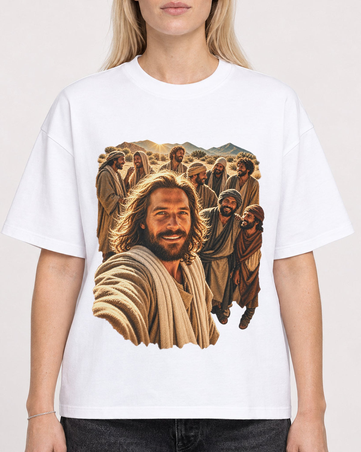 Mockup Boxy Heavyweight Tee White female close-up 08