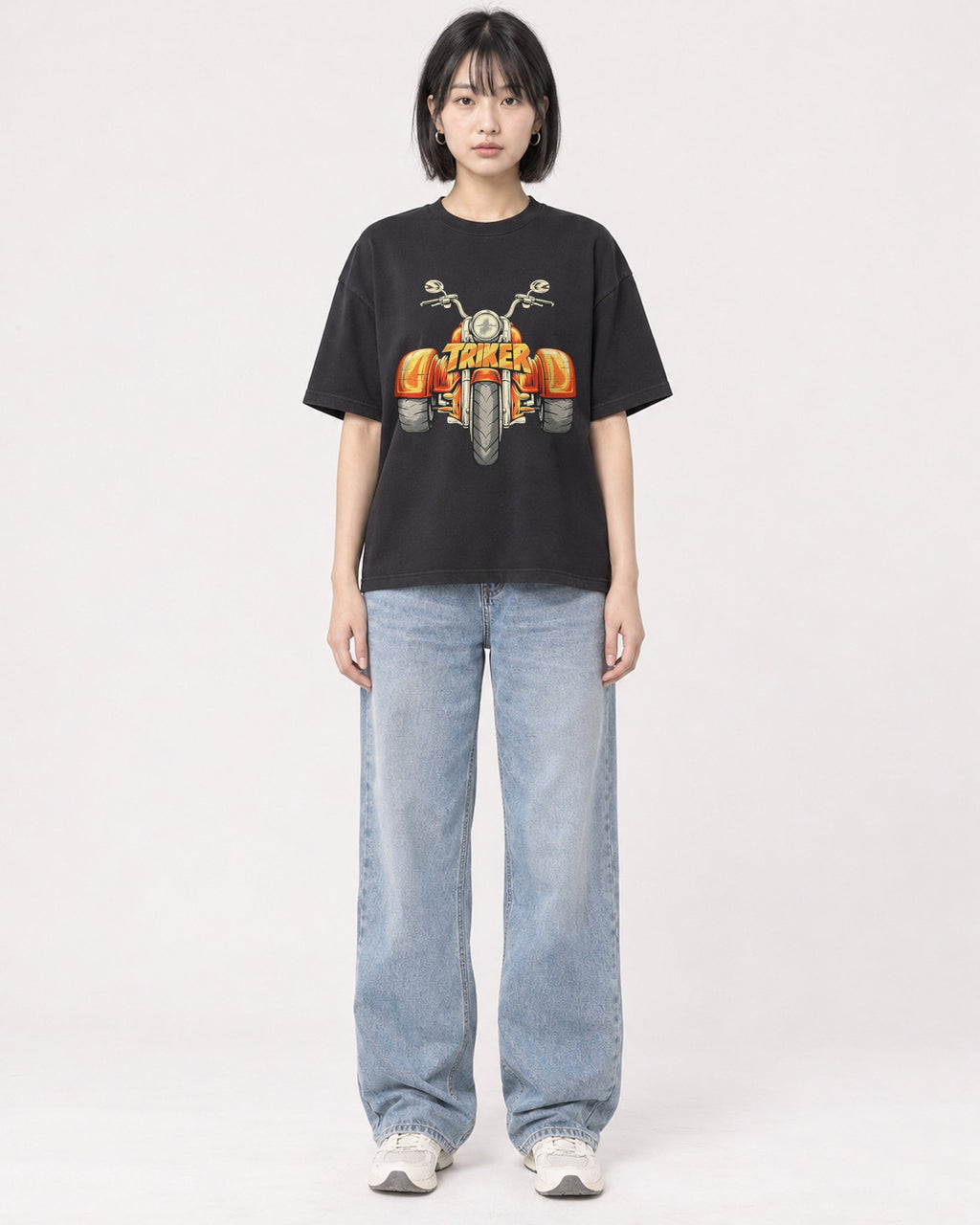 Mockup Boxy Heavyweight Tee Black female full-body 11