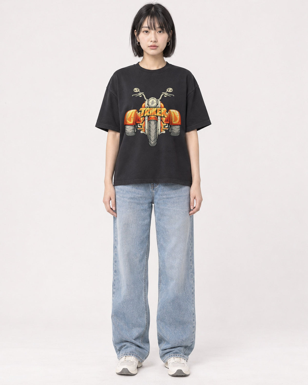 Mockup Boxy Heavyweight Tee Black female full-body 11