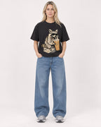 Mockup Boxy Heavyweight Tee Black female full-body 08
