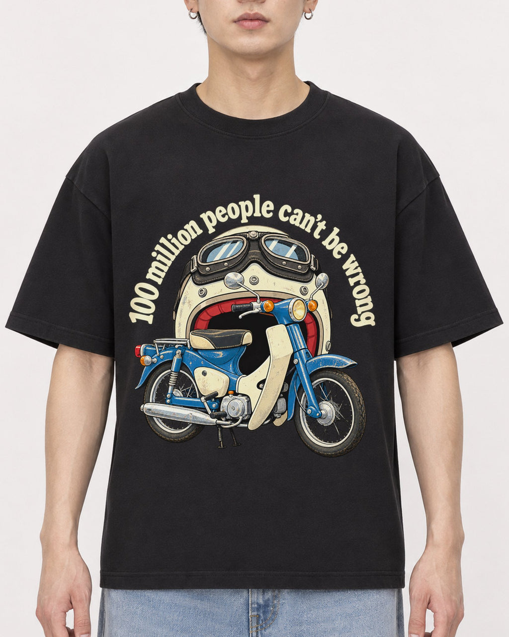 Mockup Boxy Heavyweight Tee Black male close-up 01
