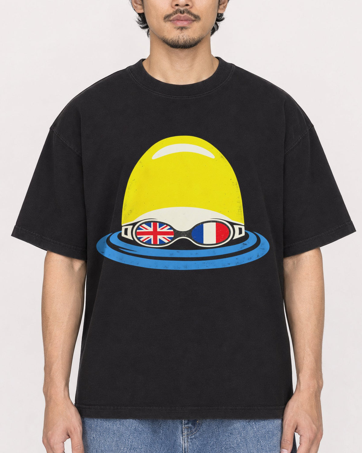 Mockup Boxy Heavyweight Tee Black male close-up 02