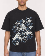 Mockup Boxy Heavyweight Tee Black male close-up 50