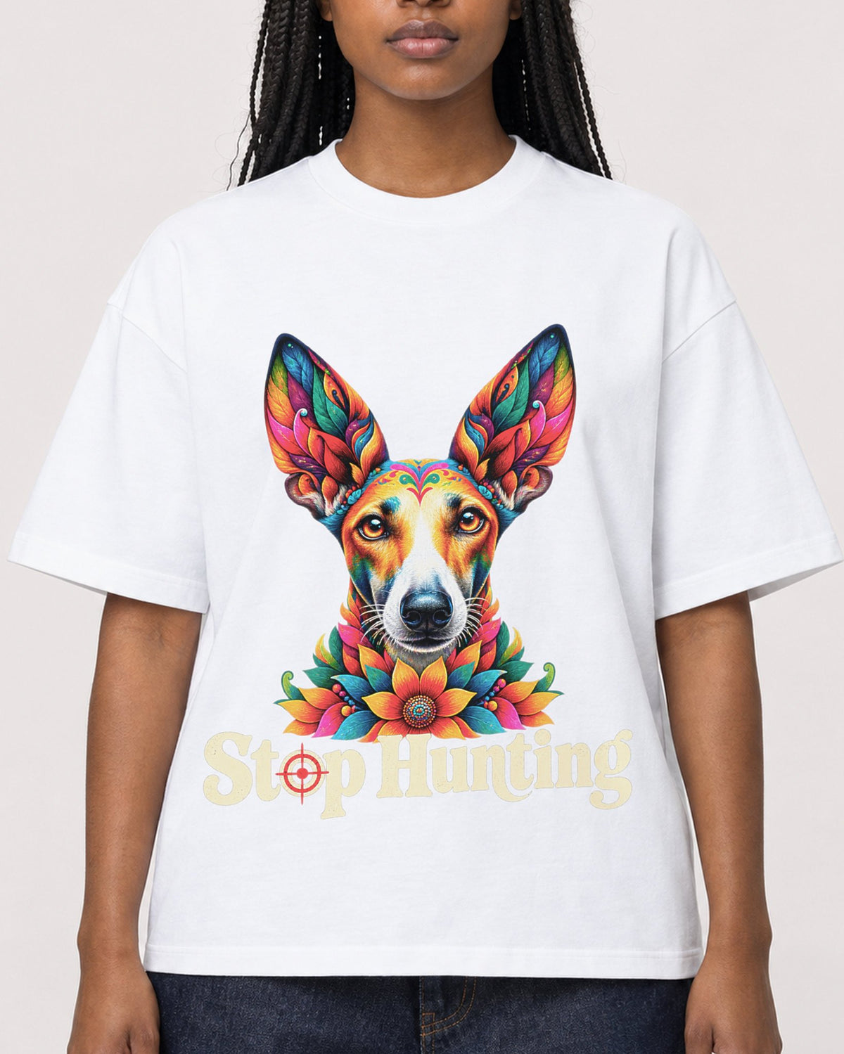 Mockup Boxy Heavyweight Tee White female close-up 04