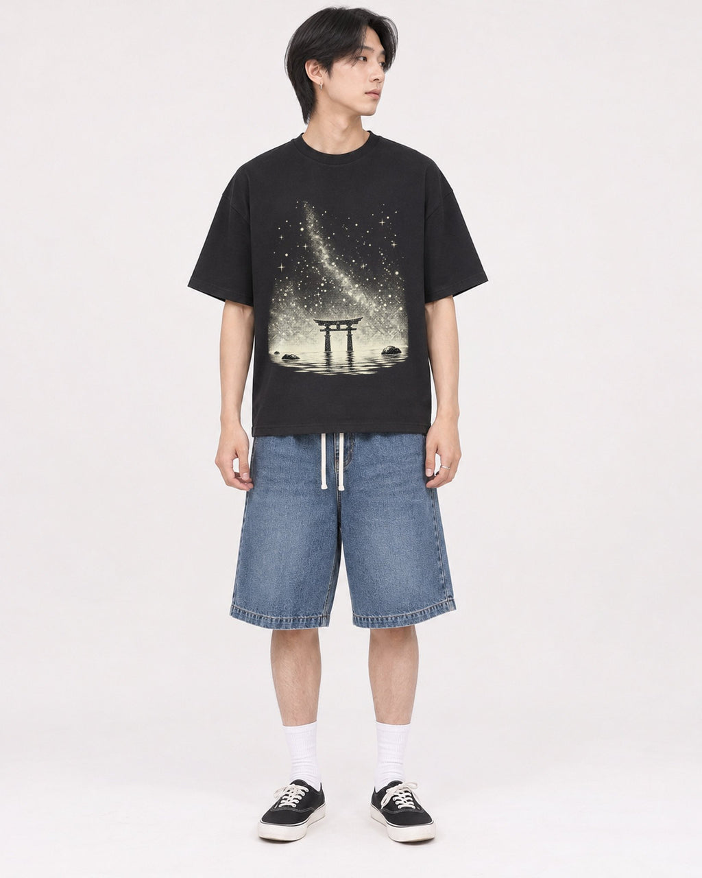 Mockup Boxy Heavyweight Tee Black male full-body 11