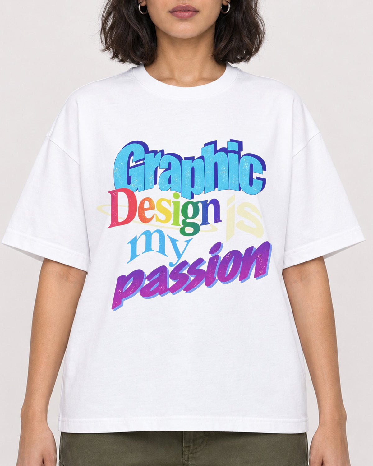 Mockup Boxy Heavyweight Tee White female close-up 37