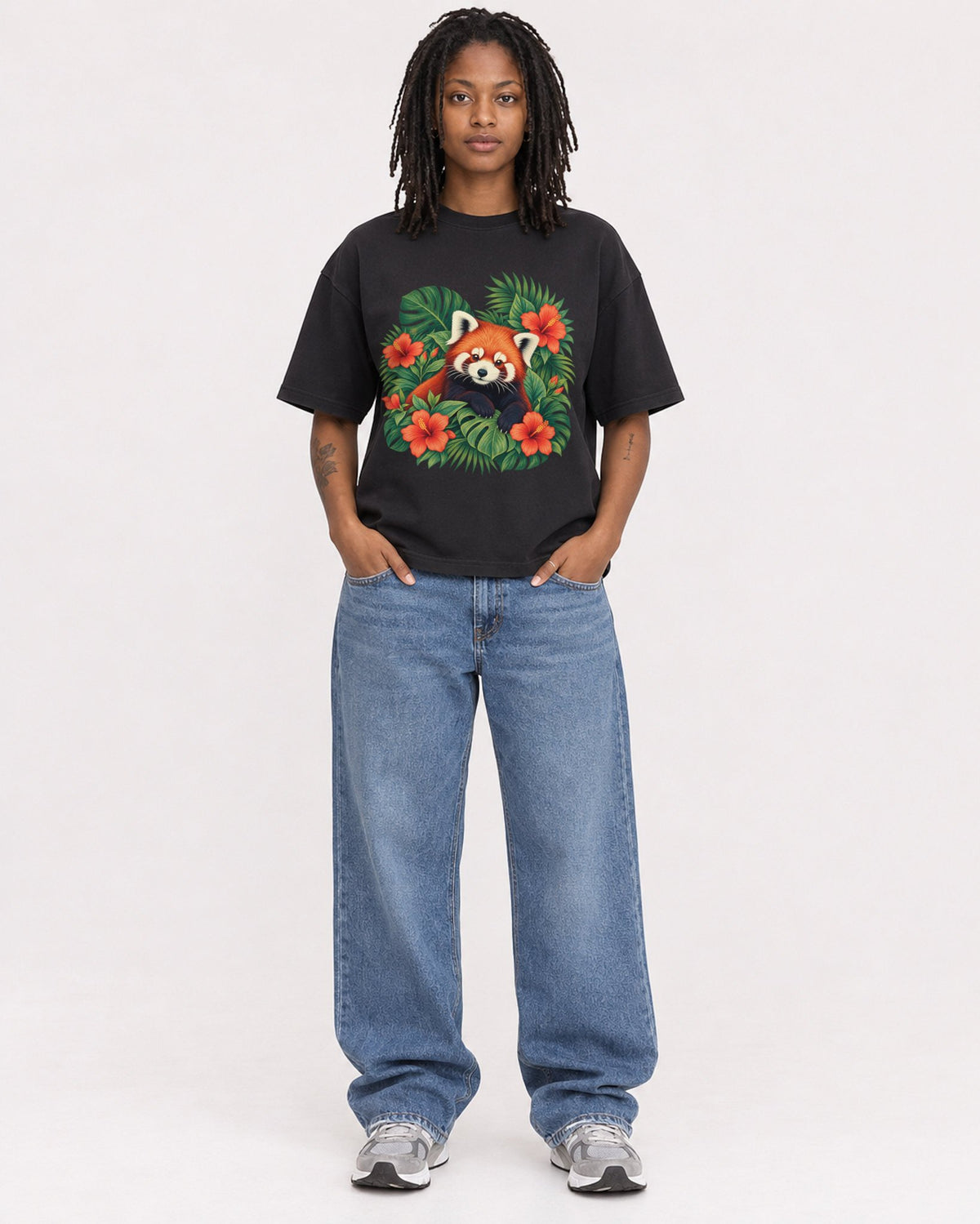 Mockup Boxy Heavyweight Tee Black female full-body 24