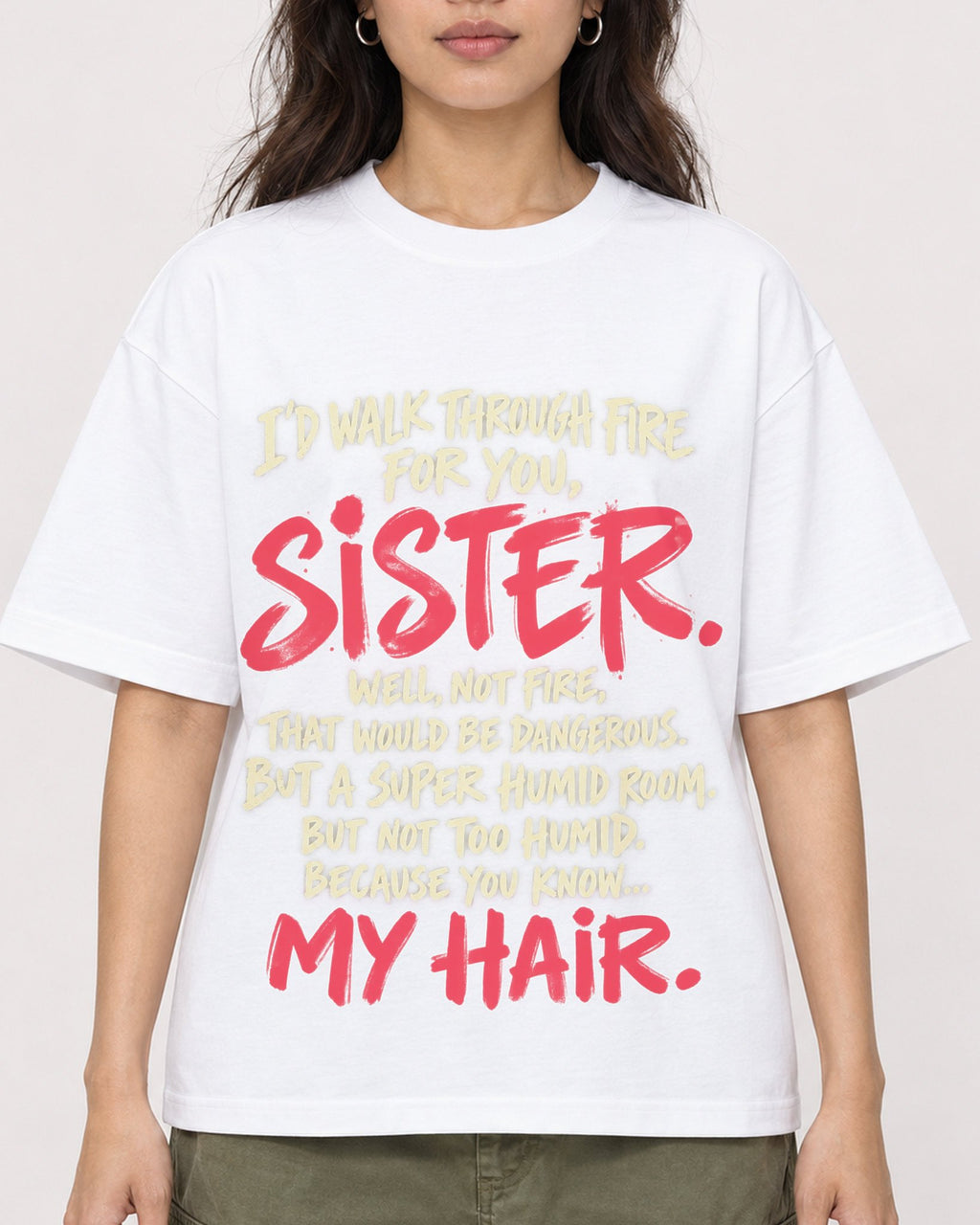 Mockup Boxy Heavyweight Tee White female close-up 02