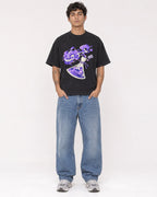 Mockup Boxy Heavyweight Tee Black male full-body 06