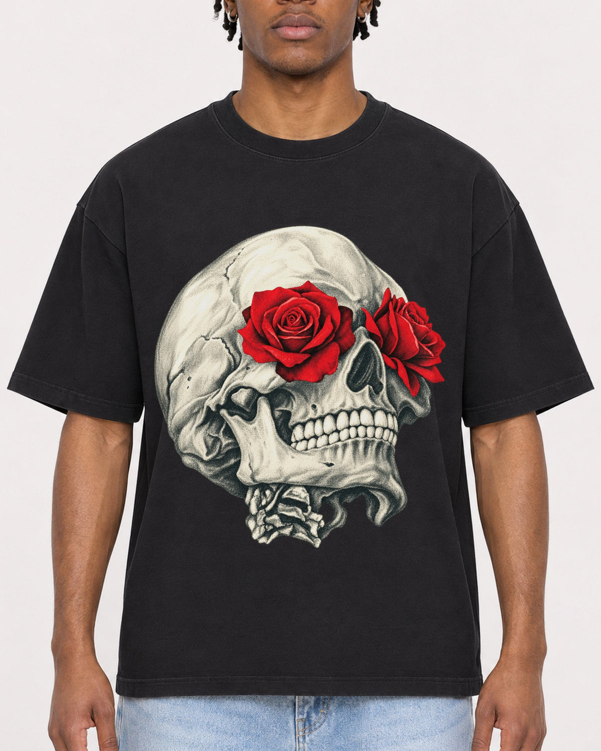 Mockup Boxy Heavyweight Tee Black male close-up 05