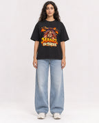 Mockup Boxy Heavyweight Tee Black female full-body 07