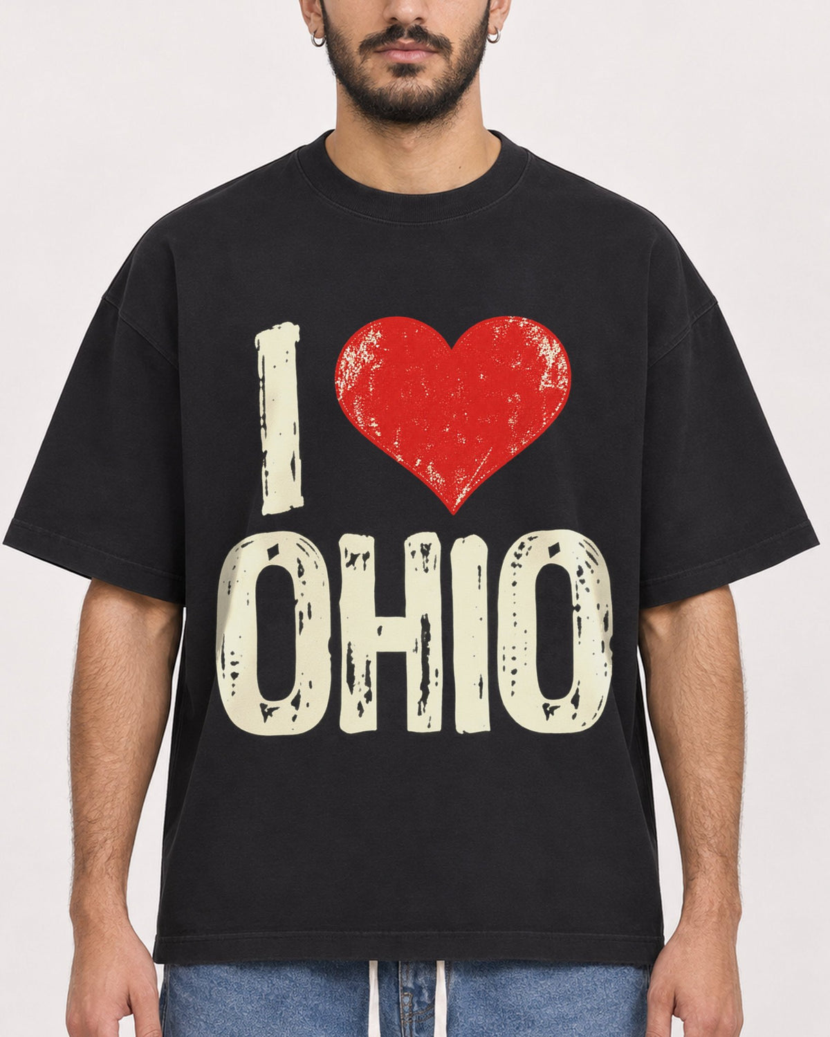 Mockup Boxy Heavyweight Tee Black male close-up 07