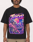 Mockup Boxy Heavyweight Tee Black male close-up 04