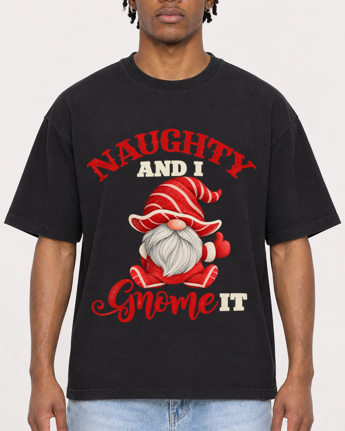 Mockup Boxy Heavyweight Tee Black male close-up 05