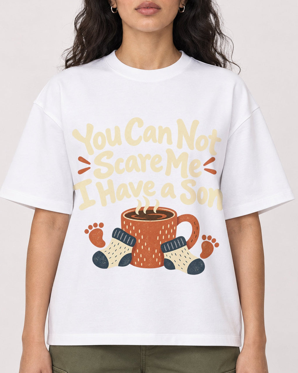 Mockup Boxy Heavyweight Tee White female close-up 07