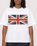 Mockup Boxy Heavyweight Tee White female close-up 24