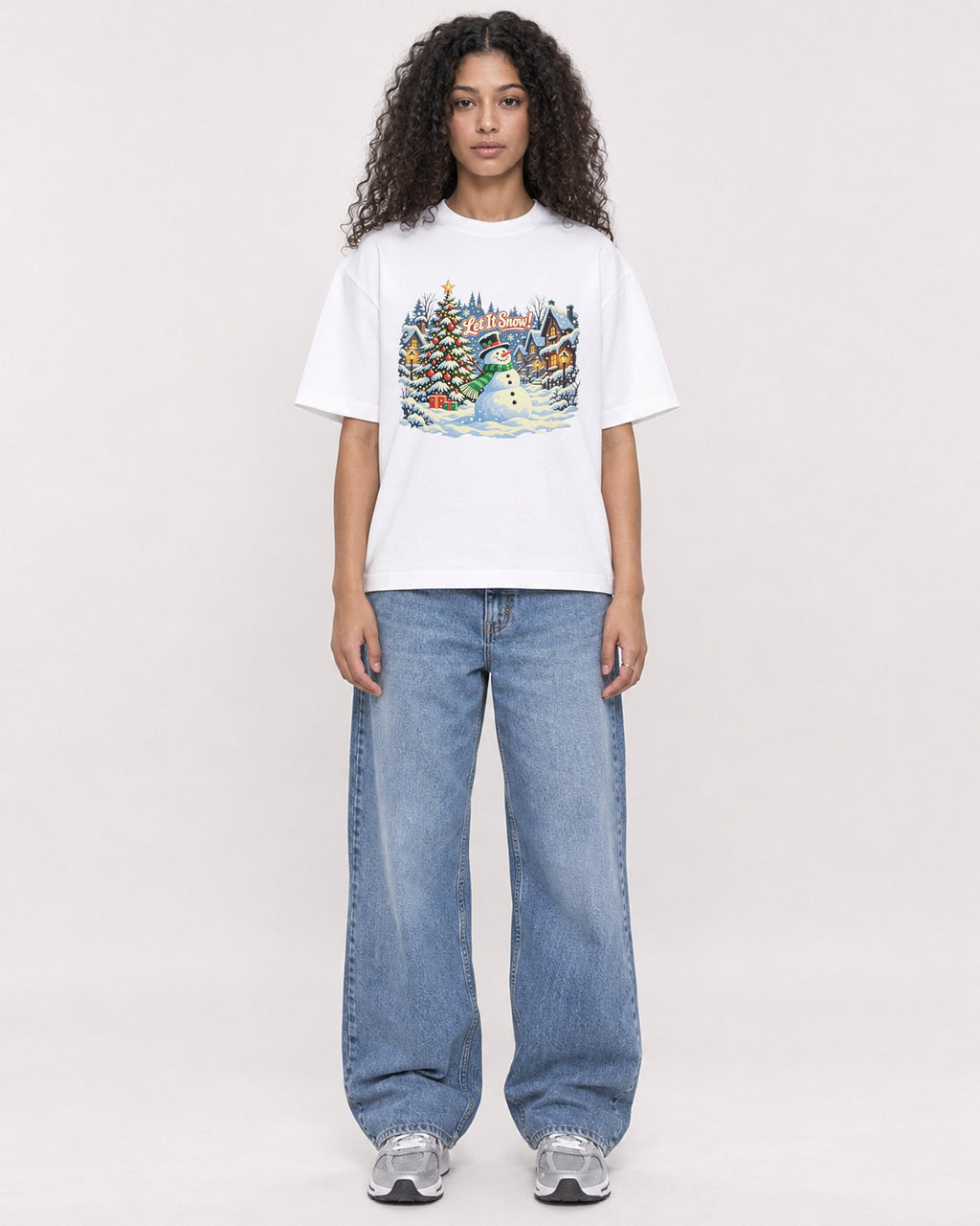 Mockup Boxy Heavyweight Tee White female full-body 10