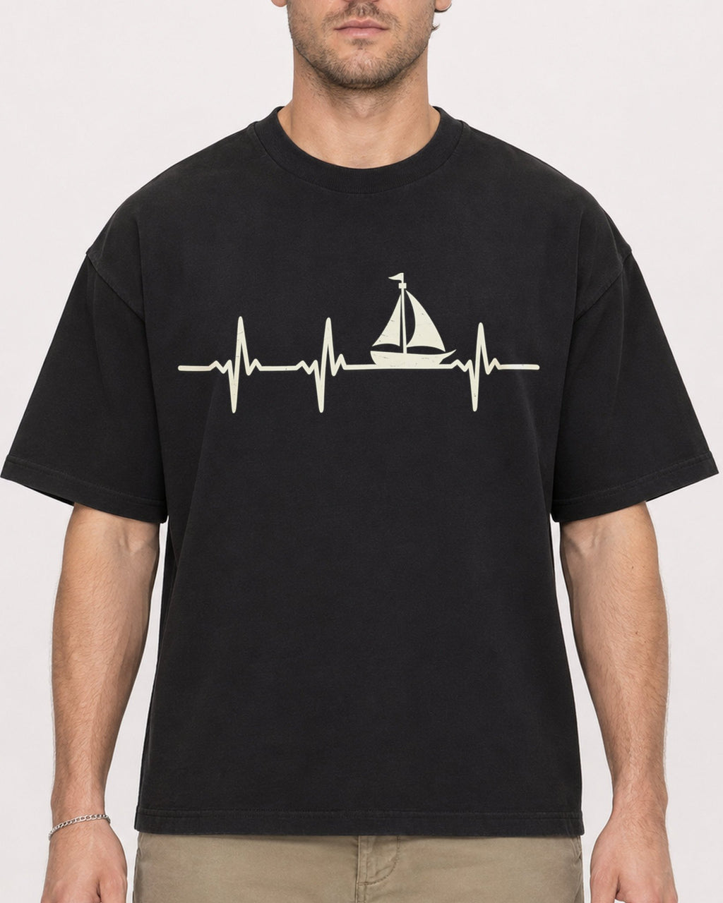 Mockup Boxy Heavyweight Tee Black male close-up 08