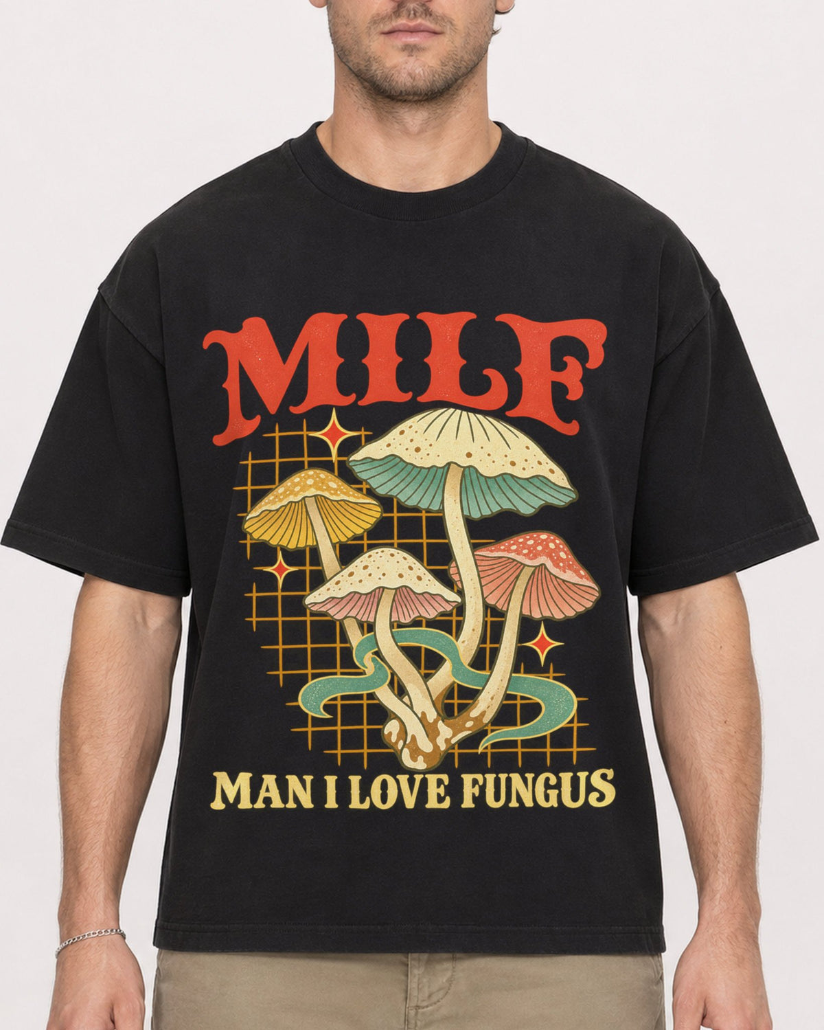 Mockup Boxy Heavyweight Tee Black male close-up 08