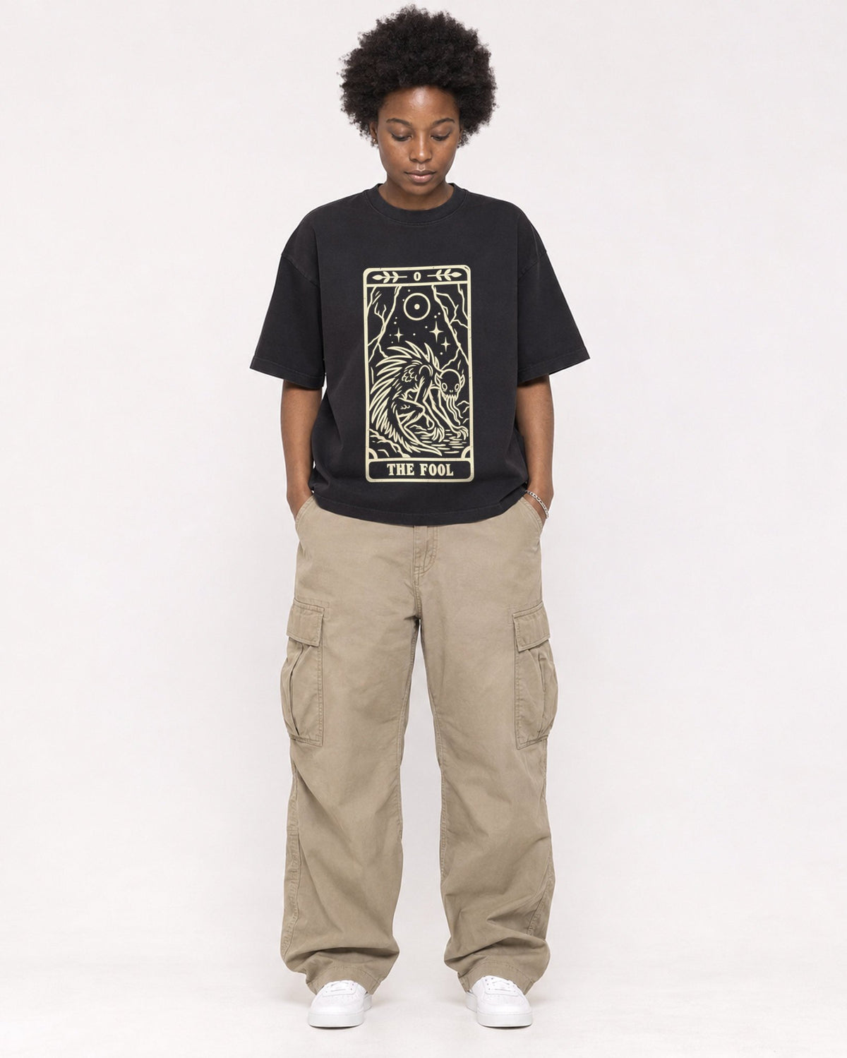 Mockup Boxy Heavyweight Tee Black female full-body 14