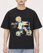 Mockup Boxy Heavyweight Tee Black male close-up 01