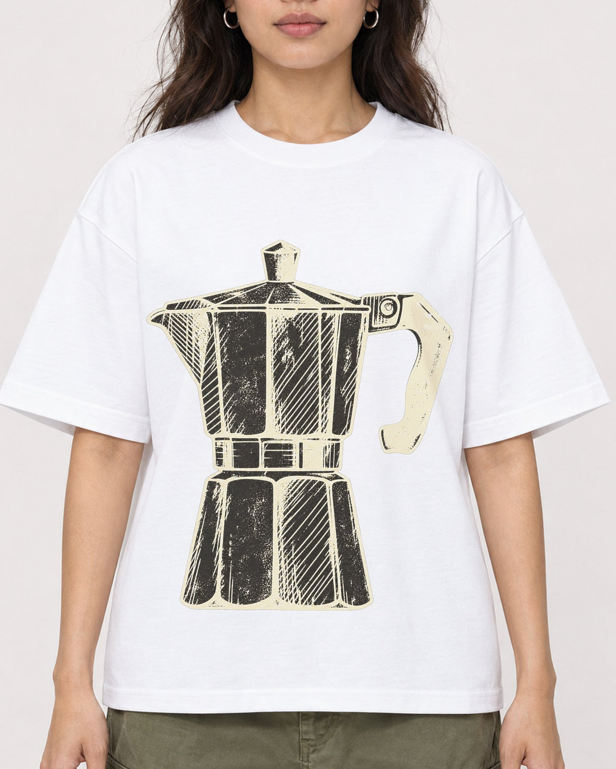 Mockup Boxy Heavyweight Tee White female close-up 02