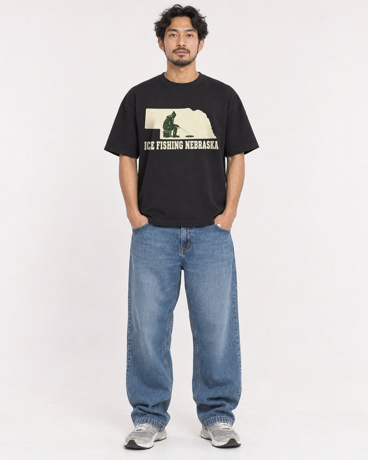 Mockup Boxy Heavyweight Tee Black male full-body 02